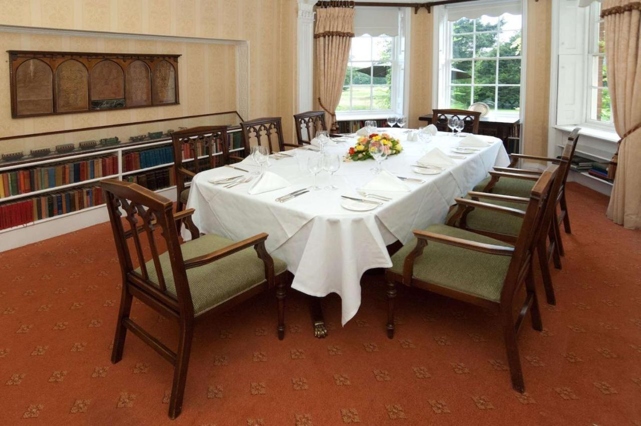 Flitwick Manor Hotel Екстер'єр фото